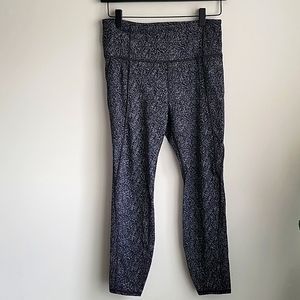 Athleta Lightning Static 7/8 Tight